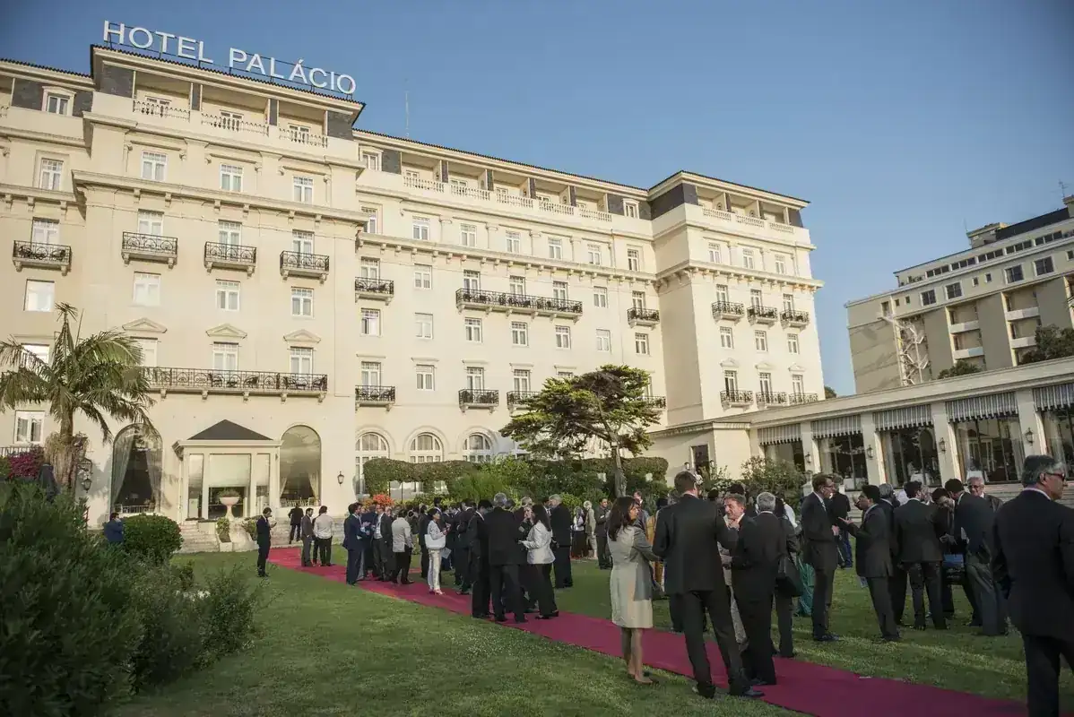 Hotel Palácio Estoril seen from its front lawn